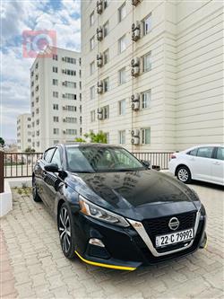 نیسان ئەلتیما
